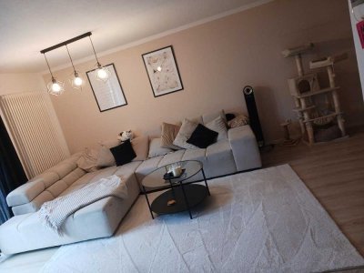 2 Zimmer Wohnung mit Balkon