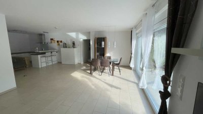 Attraktive 3-Zimmer-Souterrain-Wohnung mit gehobener Innenausstattung mit Einbauküche in Aalen