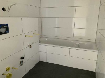 Wohlfühlen in Ihrem neuen Badezimmer! Preisgünstige 3-Zimmer Wohnung in Monheim