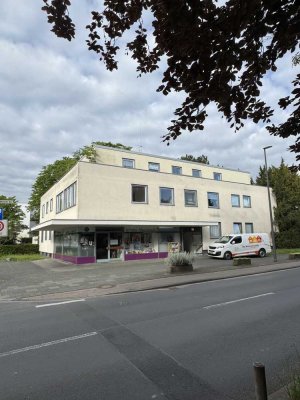 Stilvolle, gepflegte 2,5-Raum-Wohnung mit Balkon in Köln Rodenkirchen