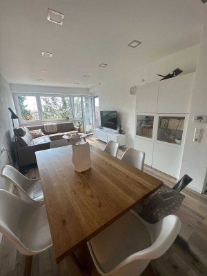 Provisionsfrei! Modernisierte 3-Zimmer Wohnung mit Balkon in begehrter Lage von Ludwigsburg