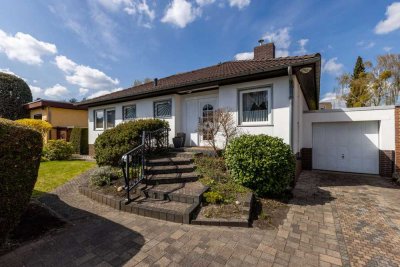 Wohlfühloase in Spandau: 4-Zimmer-Bungalow mit sonnigem Garten & Garage