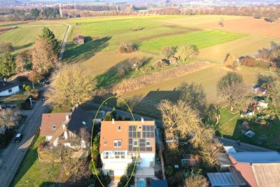DOPPELHAUSHÄLFTE IN AUßERGEWÖHNLICHER RANDLAGE