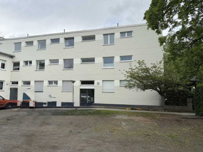 3-ZIMMER-EIGENTUMSWOHNUNG IN BERLIN-NIKOLASSEE - BALKON · KFZ-STELLPLATZ · SOFORT FREI