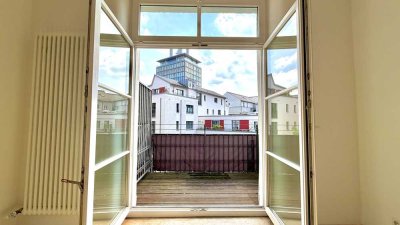 Bezugsfreie Münchener Altbauwohnung am Gärtnerplatz