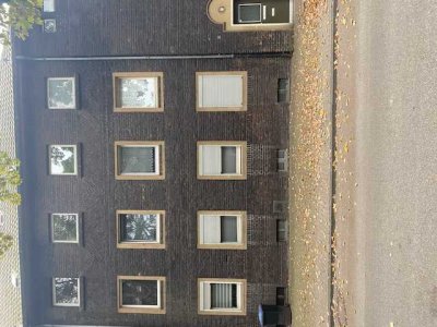 Gut geschnittene 3-Zimmer-Wohnung in Duisburg Beeckerwerth