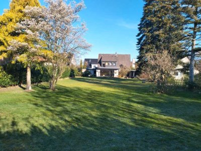 EFH mit Einliegerwohnung plus Baugrundstück (ca 500m2), insg 1187m2, Wintergarten, Kamin