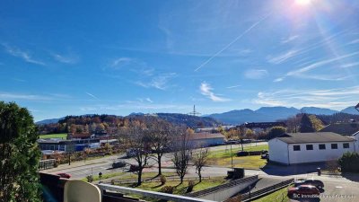 Großzügige 6 Zi.- Dachterrassenwohnung mit Bergpanoramablick in Traunstein-Haslach!