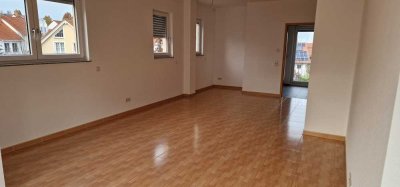 Helle Zweizimmerwohnung in Dortelweil