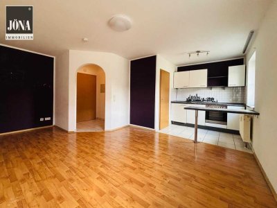 Charmantes 1-Zimmer Apartment mit Parkplatz und Kellerabteil