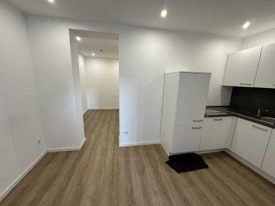 Moderne Erdgeschosswohnung in ruhigem Innenhof, zentral gelegen