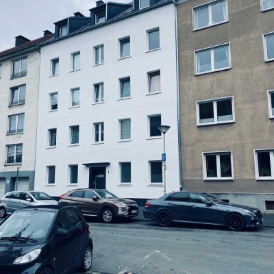 Erstbezug nach Renovierung mit Terrasse: schöne große 2-Zimmer-Wohnung in Hagen-Innenstadt