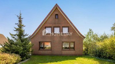 Charmantes, freistehendes Einfamilienhaus mit großem Garten und vielfältigem Potenzial