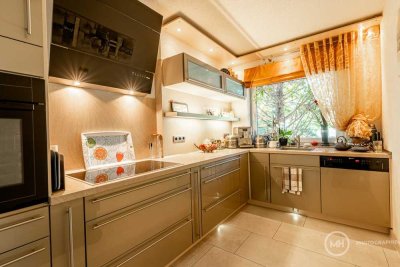 MANNELLA *Hochwertige DHH aus 2009. Kleines Grundstück, zentrale Lage - mehr Zeit für die Familie*