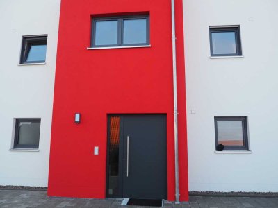 Sehr schöne, ruhige, 2-Zimmer-Terrassenwohnung mit Terrasse und EBK in Bruck