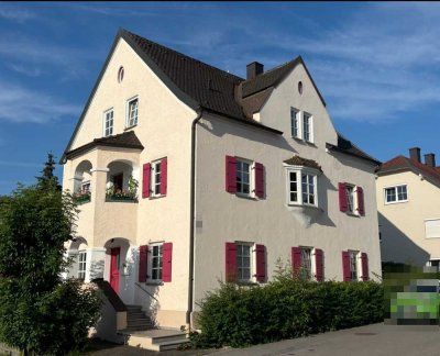 Charmantes Mehrfamilienhaus mit 3 Wohneinheiten im Ortskern von Ergoldsbach - derzeit vermietet