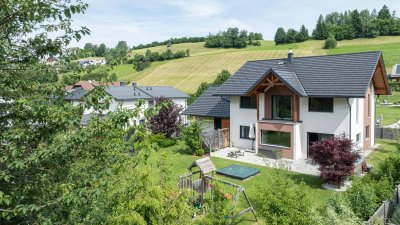 Traumhaftes, modernes Einfamilienhaus mit Garage und großzügigem Garten
