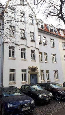 *Süße kleine Stadtwohnung zum WOHLFÜHLEN_EBK_Sonnenbalkon_zentral_Hbf_City_FH in wenigen Minuten*