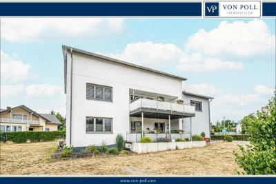 Modernes Wohnerlebnis - Großzügiges Zweifamilienhaus - Erdgeschoss vermietet