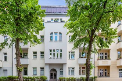 Familienwohnung in Wassernähe – 3 Zimmer mit Balkon in Grünau