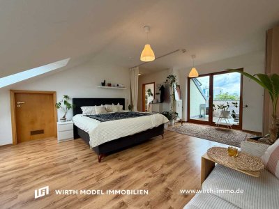 Großzügige Ein-Zimmer-Dachgeschoss-Wohnung mit Balkon in angenehmer Wohnlage