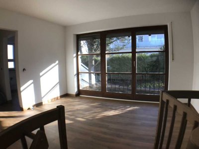 2-Zimmer-Maisonette-Garten-Wohnung - 900m zur S-Bahn Baldham