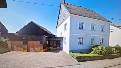 Saniertes Einfamilienhaus in Bell-Völkenroth Bell (Hunsrück) zu vermieten.