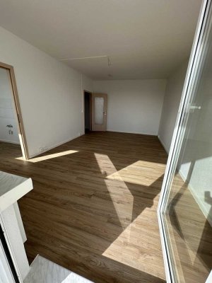 Single-Wohnung mit Balkon ab 01.01.2026 verfügbar