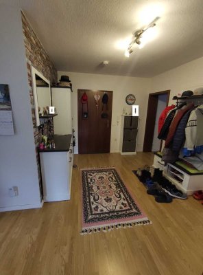 Helle 3,5-Raum-Erdgeschosswohnung mit großem  Balkon in Schwieberdingen