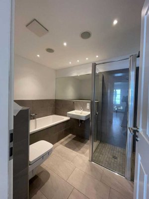 Wohnen & Wohlfühlen * Balkon + Gartenoase + 3 Zimmer + HWR + Energielevel A *