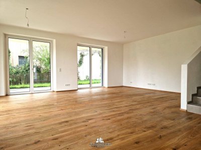 DEIN ZUHAUSE mit Blick auf Traunsee und Traunstein TOP B