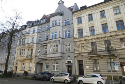 Stilvolle Altbauwohnung mit Charakter in zentraler Lage in Düsseldorf