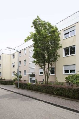 Familien aufgepasst: 4-Zimmerwohnung mit Balkon!