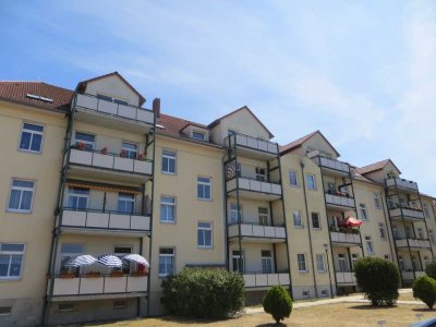 Komfortables Wohnen im Erdgeschoss- ebenerdiger Zugang- Balkon- Am Michaelisholz 1 Naumburg (Saale)