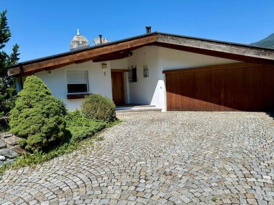 Vollmöbliertes Einfamilienhaus mit Terrasse &amp; kleinem Garten