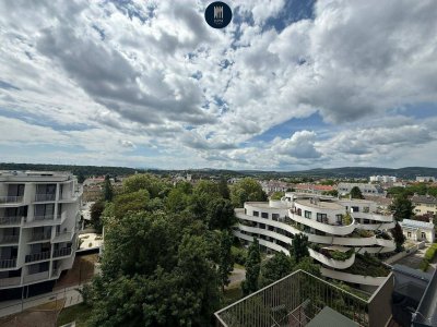 "Grünes Cumberland" ! Traumhafte zweistöckige 3-Zimmer-Wohnung mit Dachterrasse und Blick auf Schönbrunner Schlossgarten und Lainzer Tiergarten