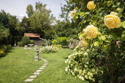 Gepflegtes Einfamilienhaus mit traumhaftem Garten – eine Oase der Ruhe