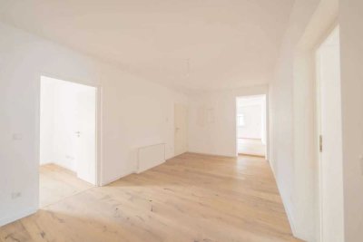Sanierte 3 Zimmer Wohnung inklusive Garagenstellplatz