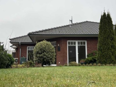 Schöne Bungalow-Doppelhaushälfte zentral in Kropp langfristig zu vermieten