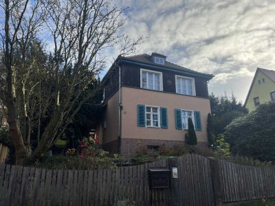 Kleine denkmalgeschützte Villa in Pirna!