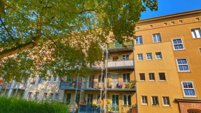 +++ Langfristig vermietete Wohnung mit 2 Balkonen im Chemnitzer Zentrum +++