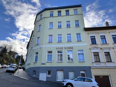 Wohnen im sanierten Altbau - 2-Raum-Wohnung mit Balkon