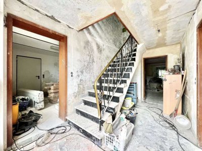 Gestalten Sie Ihr Zuhause � Renovierungsbedürftiges Zweifamilienhaus in Kleinmaischeid!