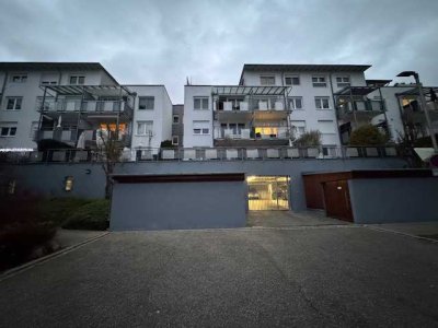 Heilbronn Ost 3-Zimmer-Wohnung mit Balkon und EBK und Top Aussicht
