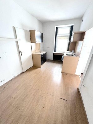 Günstige Gelegenheit: Sanierungsbedürftige 2-Zimmer-Wohnung in zentraler Lage um nur 139.000€!