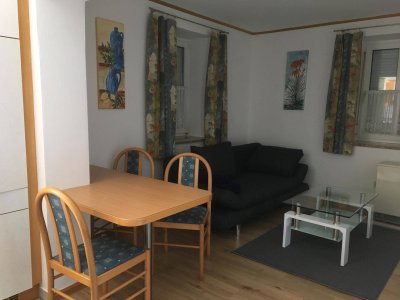 Moderne 2.5-Zimmer Wohnung mit Garten Sofort