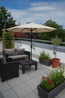 NEUBAU - Penthouse: 3-Zi. + 2  Dachterrassen, Lift,  ruhige + sonnige Lage - kurzfristig beziehbar