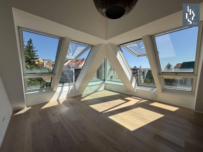 Exklusive 3-Zimmer-Dachgeschoßwohnung mit traumhaften Freiflächen im Gersthofer Cottage inkl. Garagenstellplatz