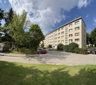 Geräumiges Wohnen in Chemnitz: 5-Zimmer Wohnung für Komfort und Lebensqualität