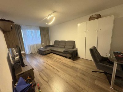 3,5-Zimmer-Wohnung mit gehobener Ausstattung, Balkon und Einbauküche